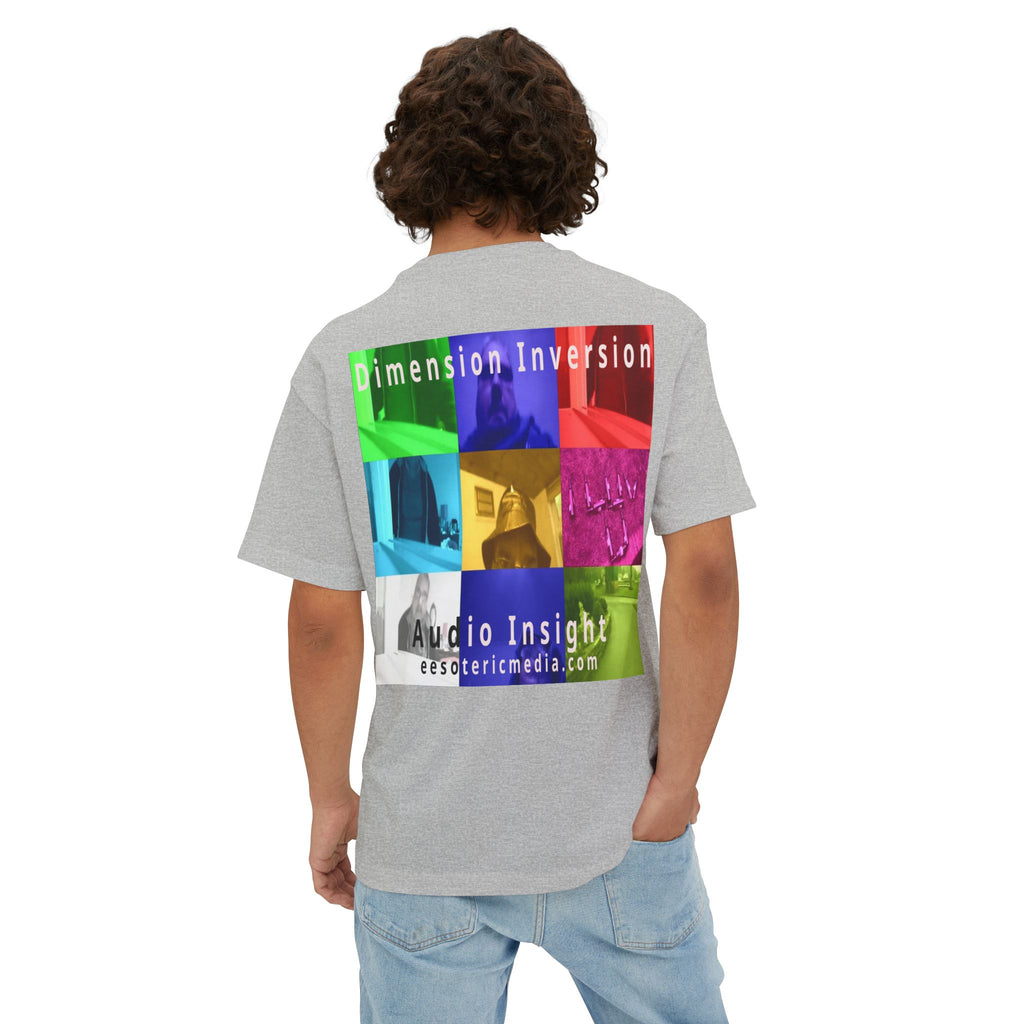 „Dimension Inversion" (Audio Insight) Buntes, surreales Collage-Grafik-T-Shirt in Oversize-Passform