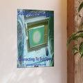 „Connecting To SubSpace“ (SubSpace Collective) Kunstdruck im Retro Tech Stil, 60 × 90 cm