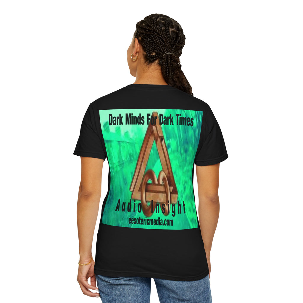 'Dark Minds For Dark Times' (Audio Insight) SFシンボル グラフィック クラシックフィットTシャツ