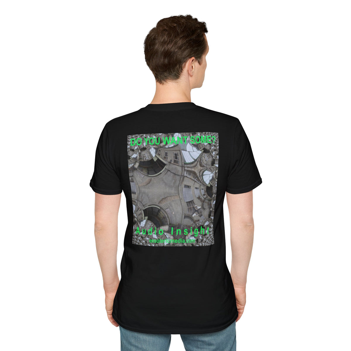 'Do You Want Some?' (Audio Insight) Camiseta Softstyle Gráfica de Arte Surrealista de Caleidoscopio