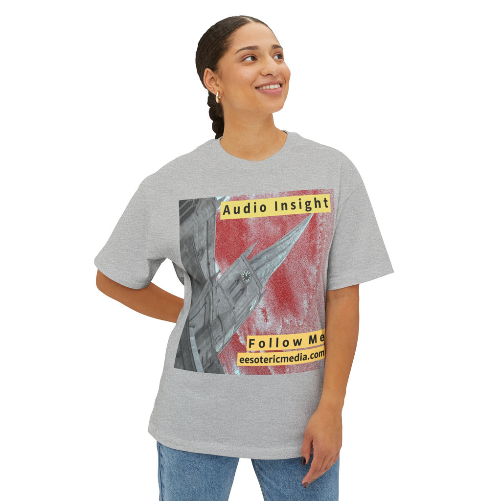 „Follow Me" (Audio Insight) Wetterfestes, raketenförmiges Turm-Design, übergroßes, kastiges T-Shirt
