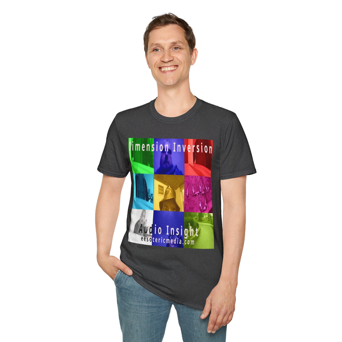 „Dimension Inversion" (Audio Insight) Buntes surrealistisches Collagen-T-Shirt im Softstyle