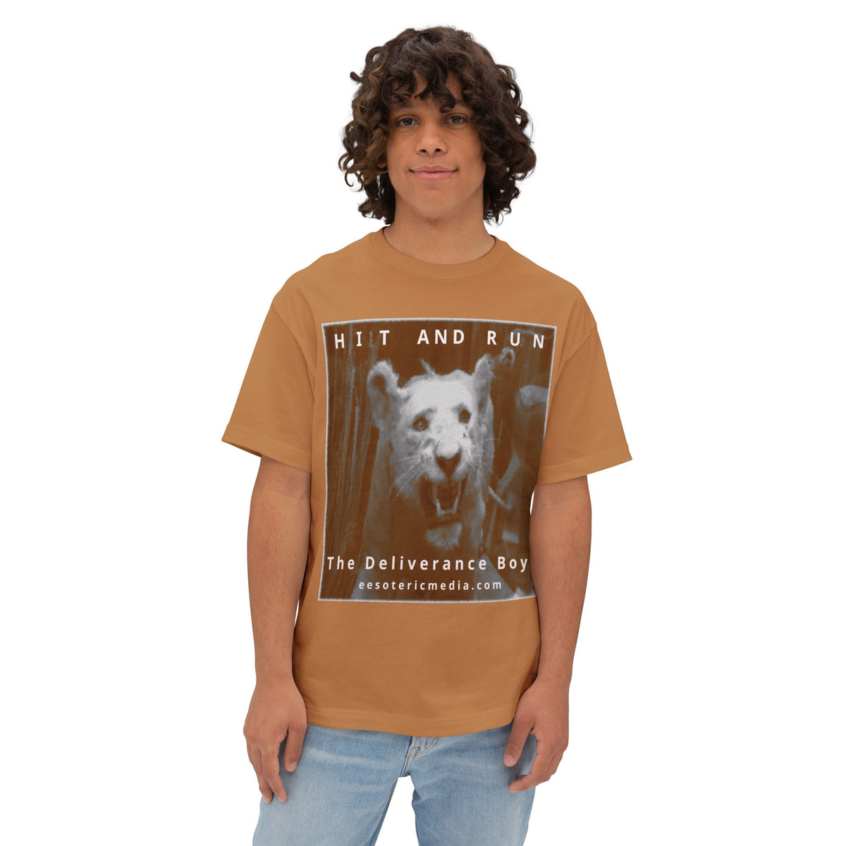 „Hit and Run" (The Deliverance Boys) White Lion Graphic Oversize Boxy T-Shirt