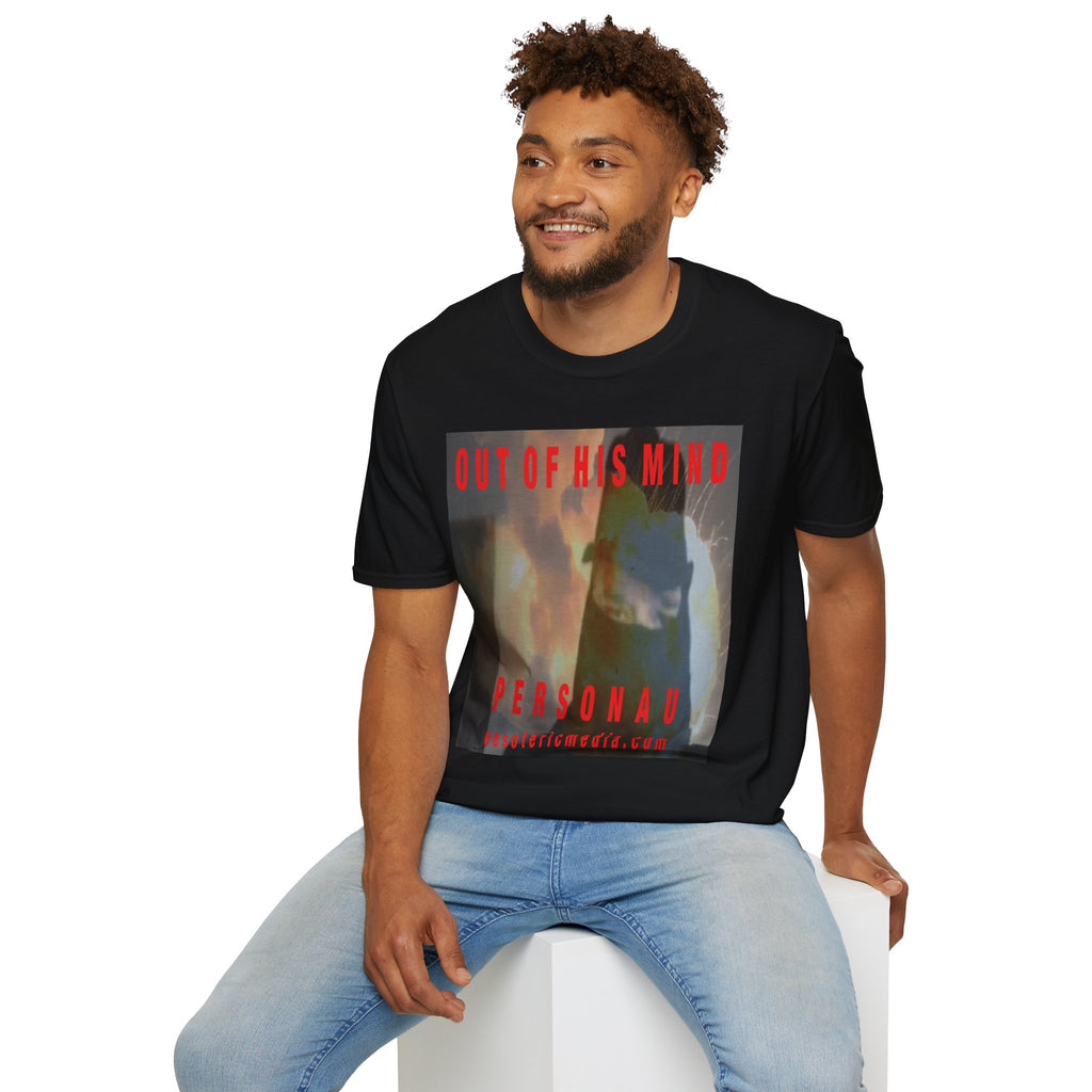 T-shirt graphique « Out Of His Mind » (PersonaU) de la milice dangereuse, style doux
