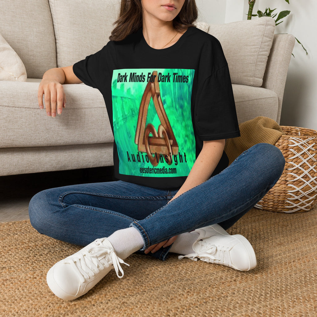 „Dark Minds For Dark Times“ (Audio Insight) Alien/Sci-Fi Symbol Softstyle Grafik-T-Shirt