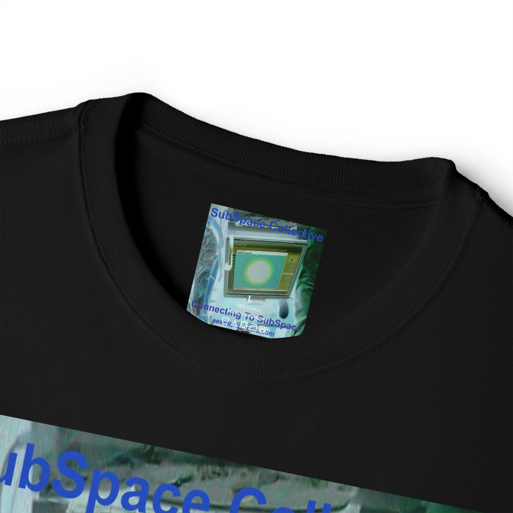 'Connecting To SubSpace' (SubSpace Collective) Camiseta Oversize de Corte Cuadrado Retro de TV y Ciencia Ficción