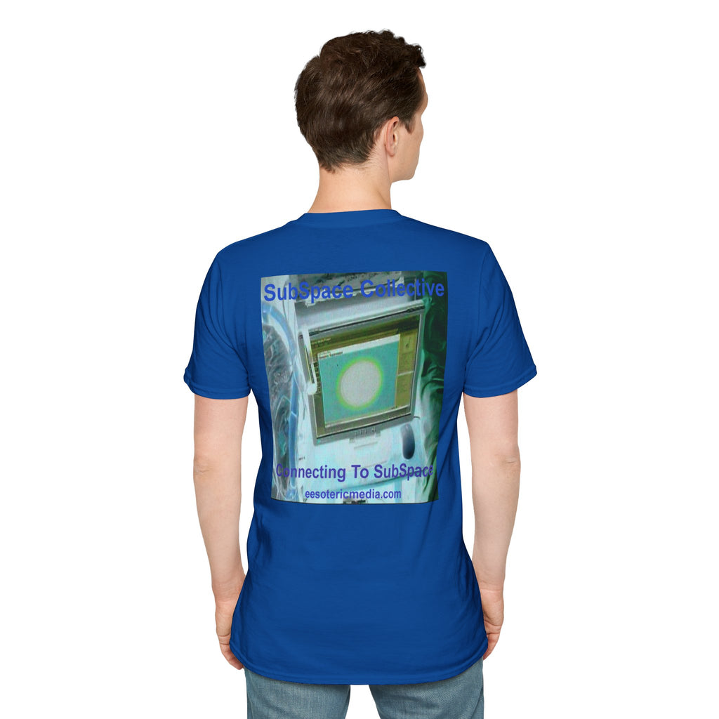 „Connecting To SubSpace" (SubSpace Collective) Softstyle Retro-Sci-Fi-T-Shirt