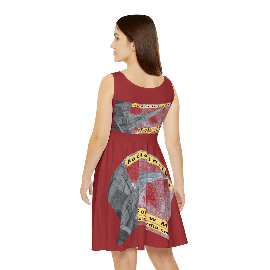 'Follow Me' (Audio Insight) Vestido Skater de Diseño de Aguja en Forma de Cohete Desgastada