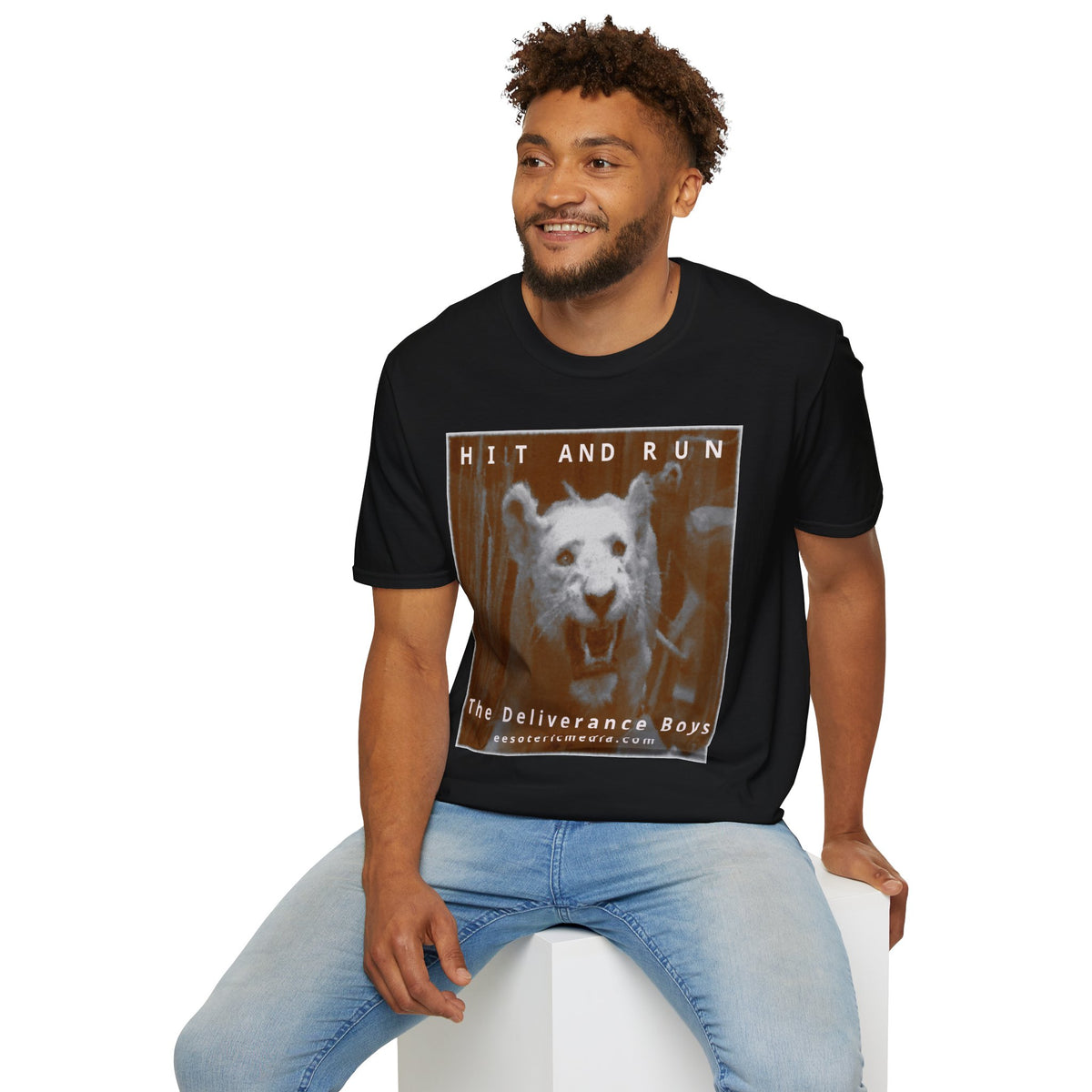 „Hit and Run“ (The Deliverance Boys) White Lion Graphic Softstyle T-Shirt