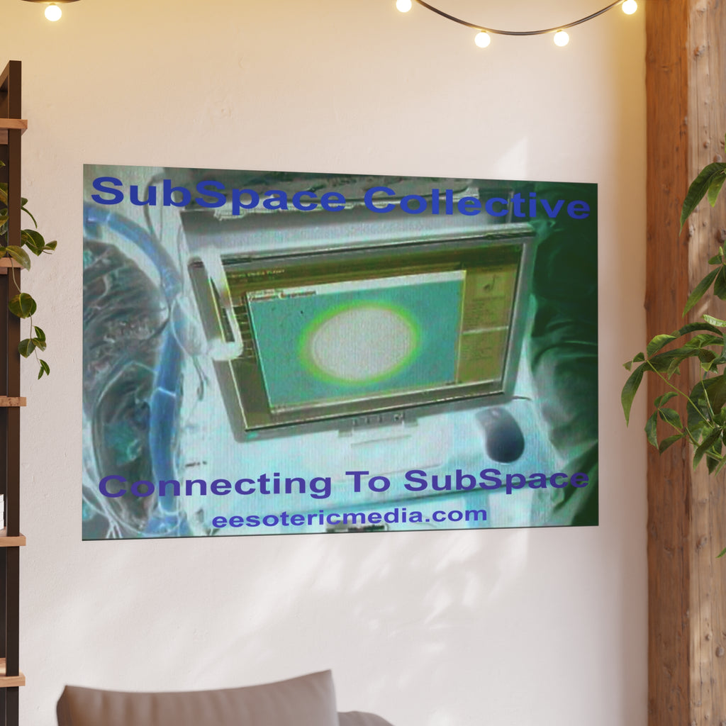 „Connecting To SubSpace“ (SubSpace Collective) Kunstposter im Retro Tech Stil, Großformat, 150 × 100 cm