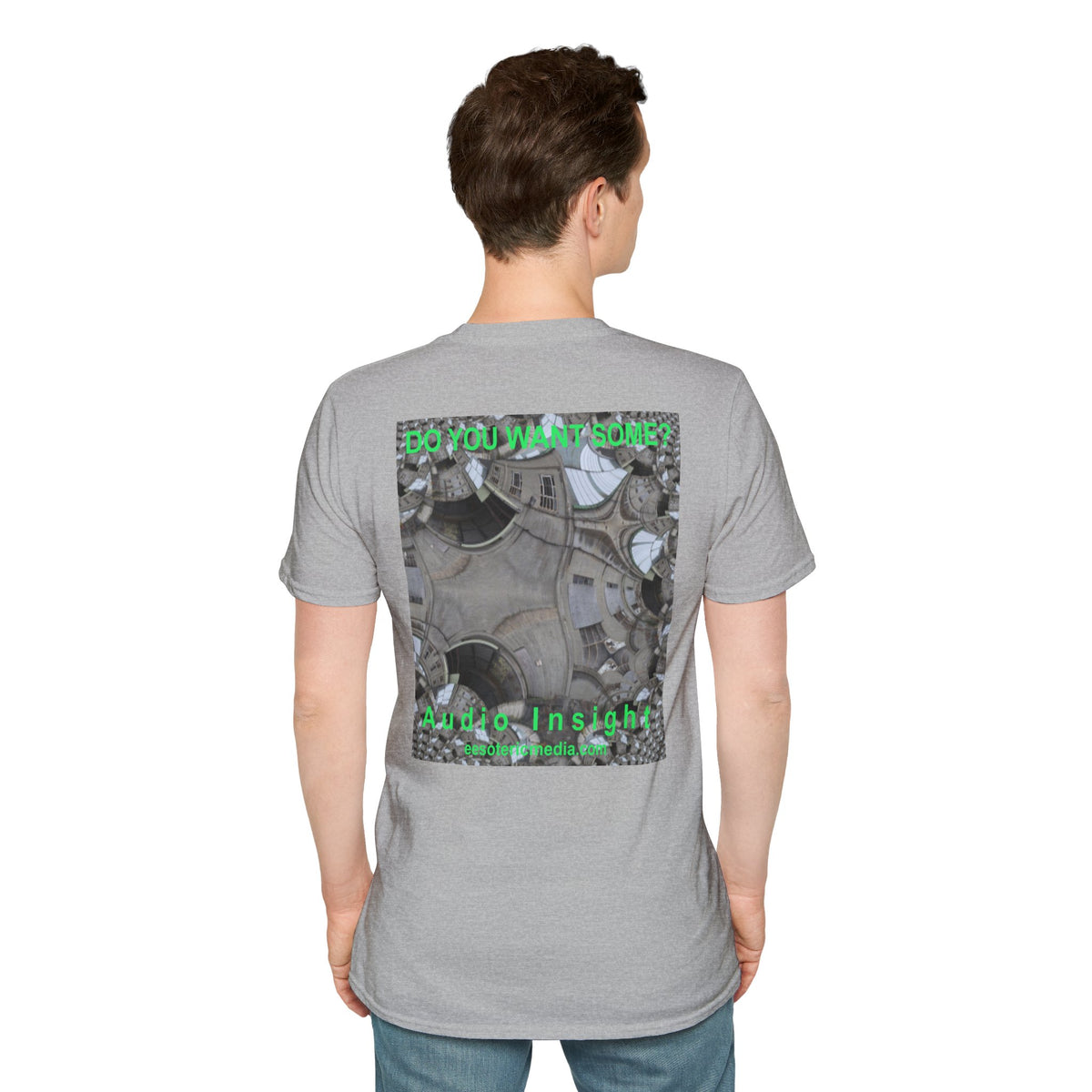 'Do You Want Some?' (Audio Insight) Camiseta Softstyle Gráfica de Arte Surrealista de Caleidoscopio