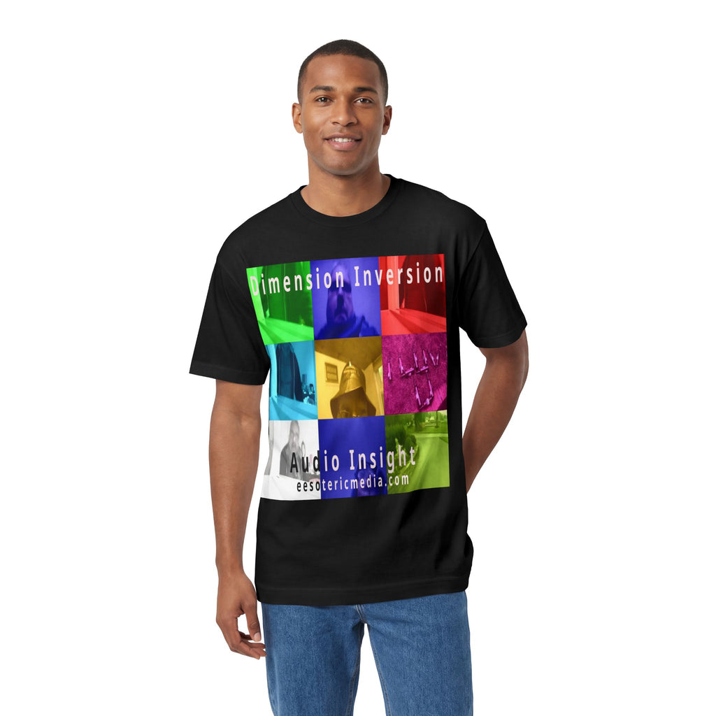 T-shirt classique à coupe droite avec collage graphique surréaliste et coloré « Dimension Inversion » (Audio Insight)