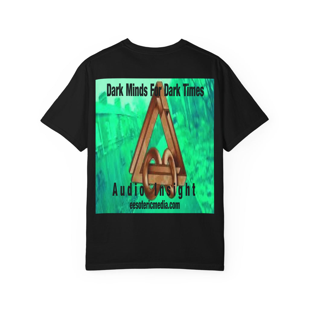 'Dark Minds For Dark Times' (Audio Insight) SFシンボル グラフィック クラシックフィットTシャツ